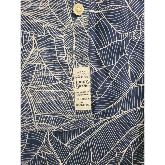 Lucky Brand Men’s Hawaiian Shirt XL Blue Palm Tree Print Cotton Button Up EUC - Picture 4 of 5